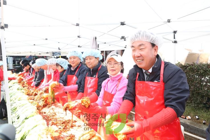 2023 육거리종합시장 사랑의 김장 담그기