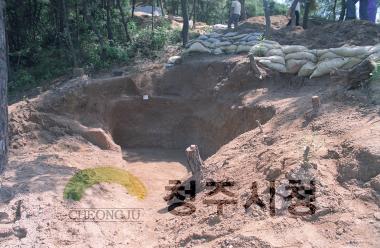 신봉동 백제 고분 발굴