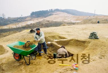 봉명 신봉지구문화재발굴현장설명회