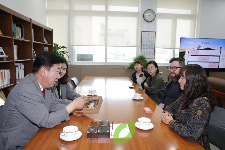 해외 입양인 가족상봉 기념청주방문 환영식