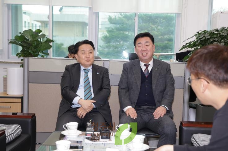 2025년 충청북도지사 방문