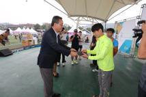 제14회 청원생명쌀 대청호 마라톤대회 시상식 79